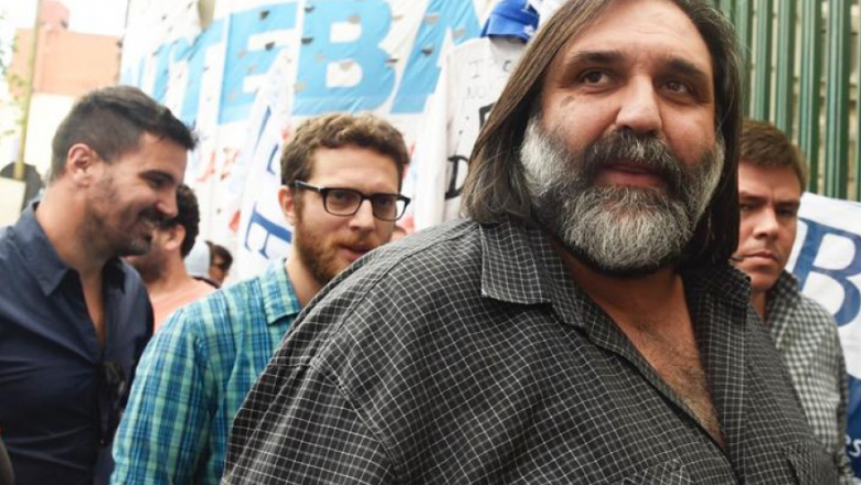 Kicillof recibe en Gobernación a los docentes para empezar a discutir paritarias