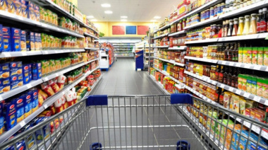 La canasta básica se disparó más de un 50 por ciento en 2019, según datos del INDEC