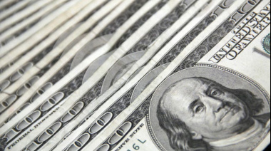 “Alerta dólar: las claves que explican por qué no bajará hasta fin de año”